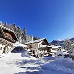 Forellenstube Casa de hóspedes 3*